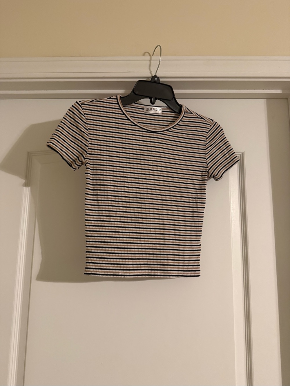 Popular21 Striped Short Sleeve Crew Tee in Black & White